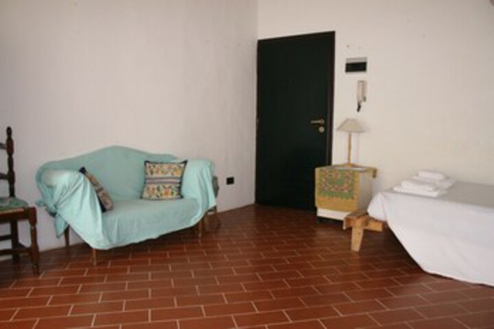 Room 7 of 26