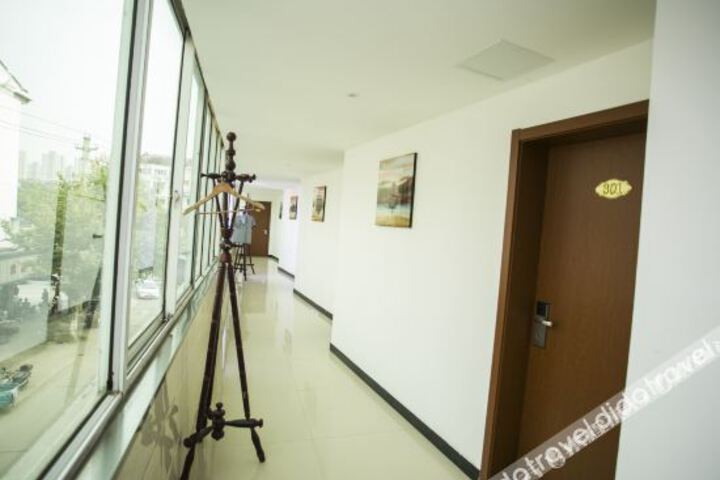 Hotel Interior 8 of 14