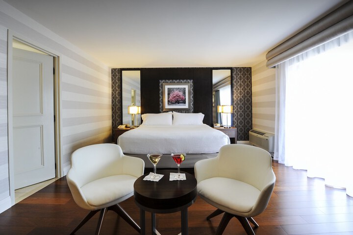 Room 14 of 53