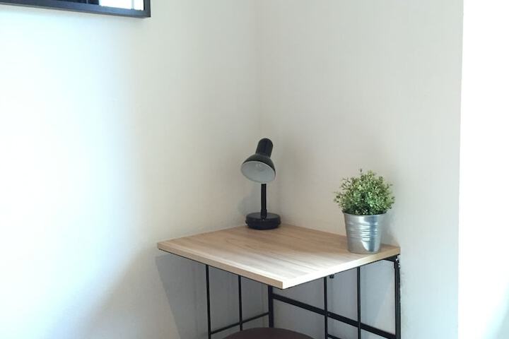Room 26 of 35