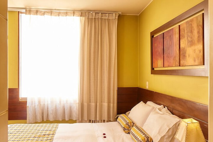 Room 19 of 76
