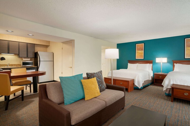 1 King Bed Studio Suite (6 of 12)