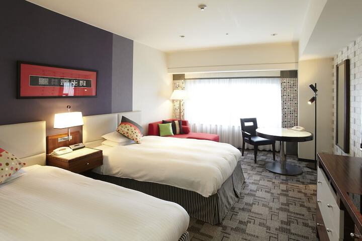 Room 56 of 189
