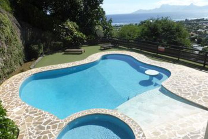 Pool 13 of 13