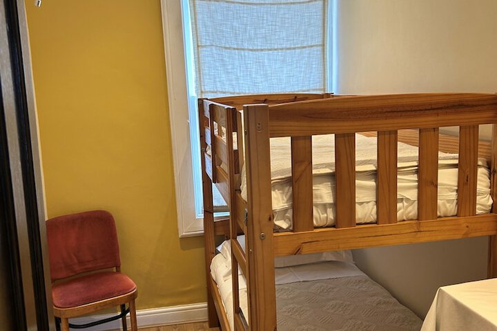 Room 50 of 97