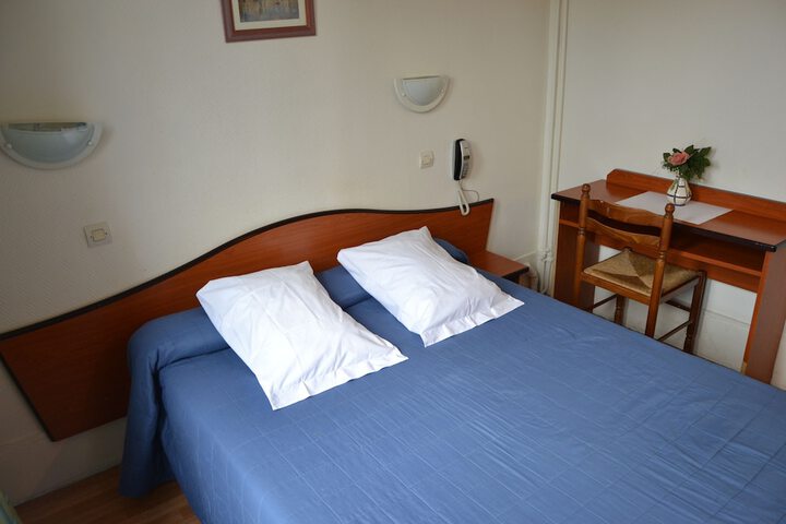 Room 43 of 70