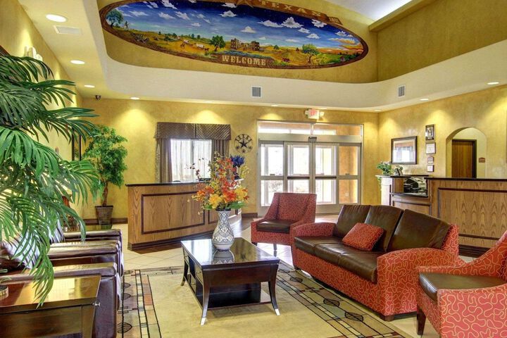 Hotel Interior 3 of 31