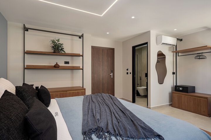 Room 18 of 70