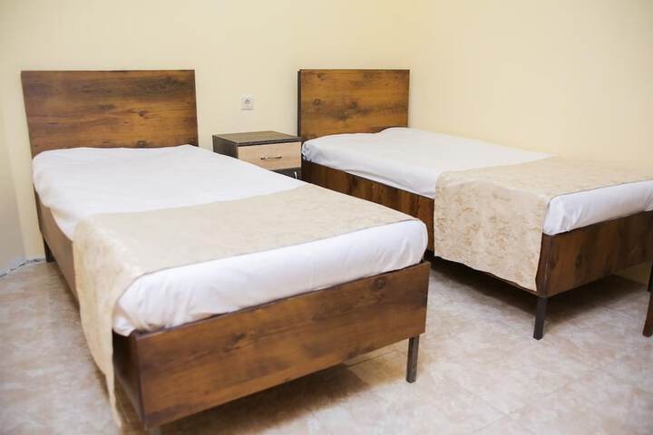 Room 14 of 39