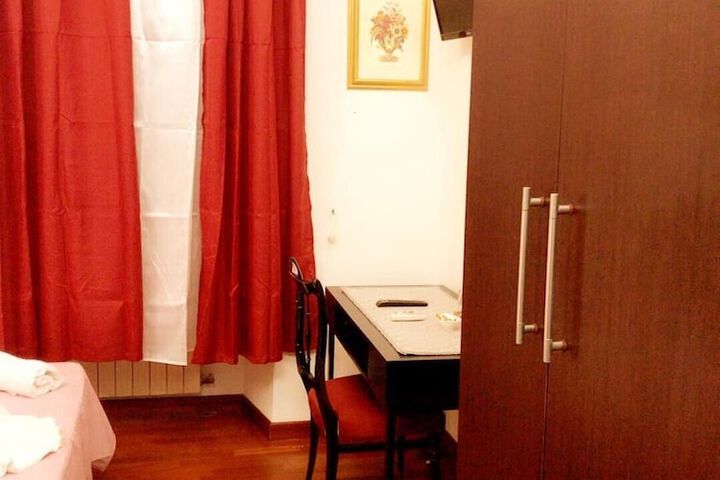 Room 19 of 47