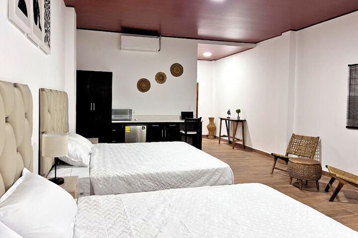 Room 29 of 108