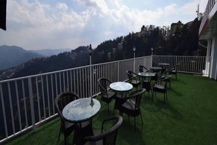 Terrace/Patio 5 of 6
