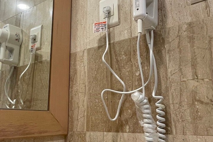 Room 19 of 41