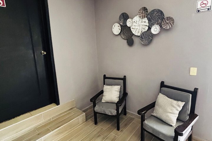 Room 22 of 25