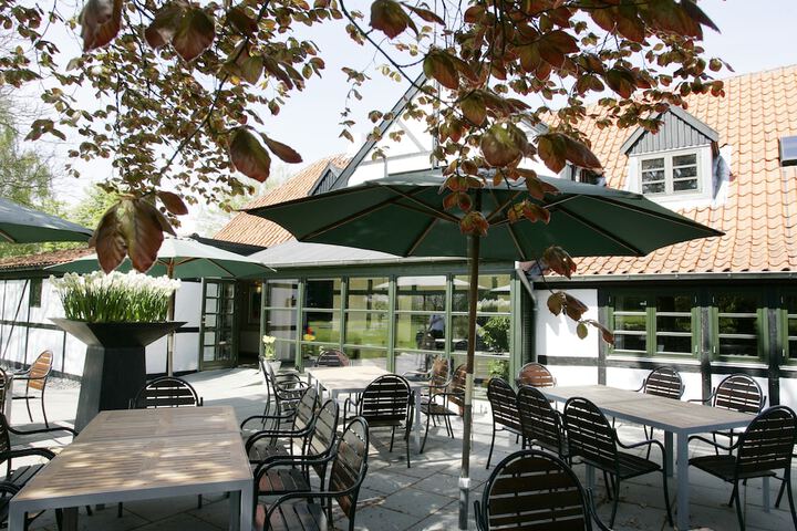 Terrace/Patio 35 of 38
