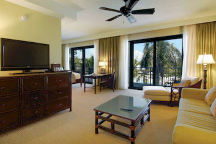 Room 42 of 101