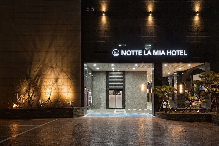 Hotel 47 of 54