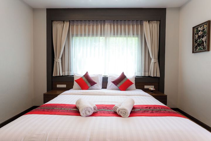 Room 27 of 61