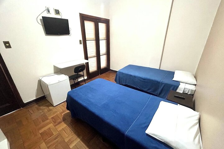 Room 25 of 54