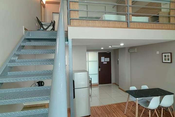 Room 16 of 21