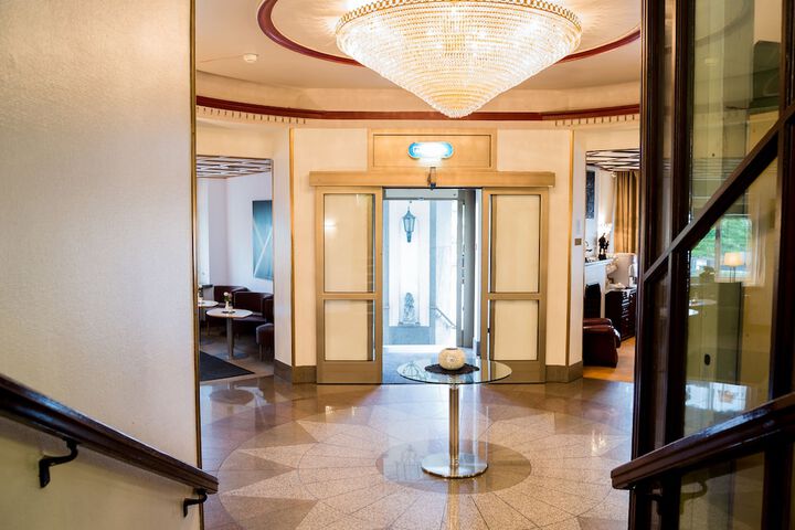 Hotel 2 of 78