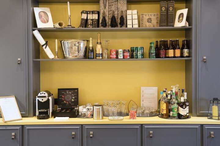 Breakfast/Coffee Service 63 of 79