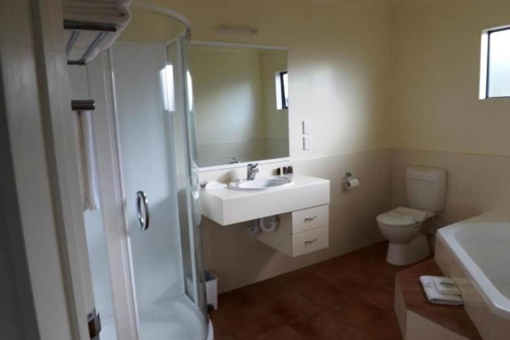 Clean Restrooms