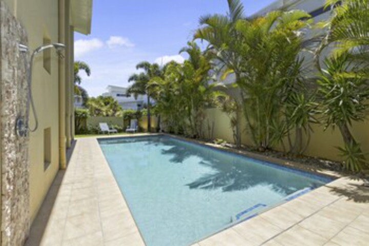 Terrace/Patio 18 of 19