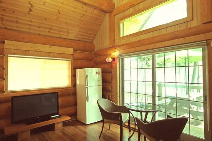 Room 33 of 50