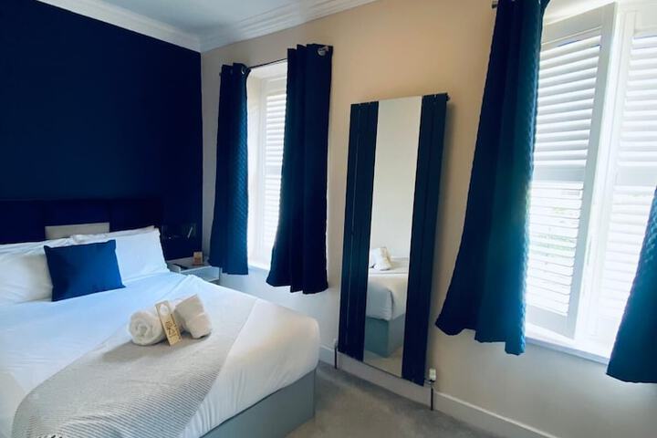Room 29 of 63
