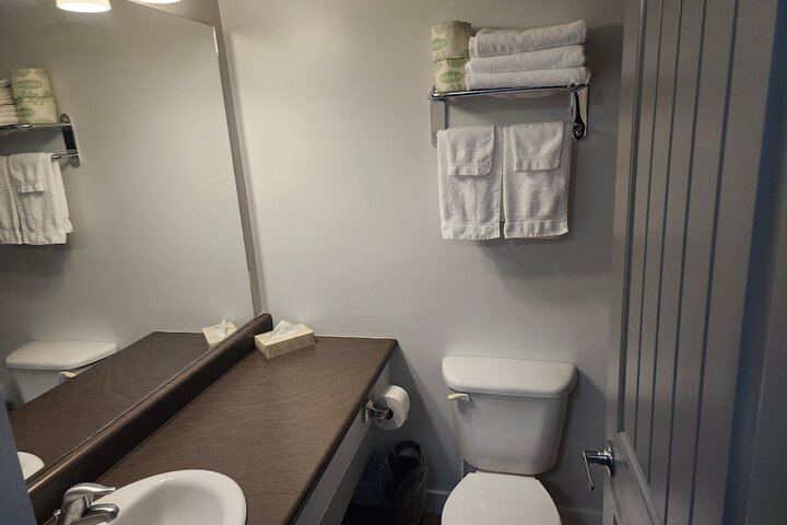 Room 37 of 52