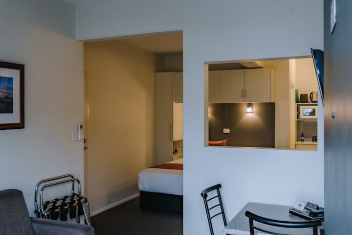 Room 40 of 54