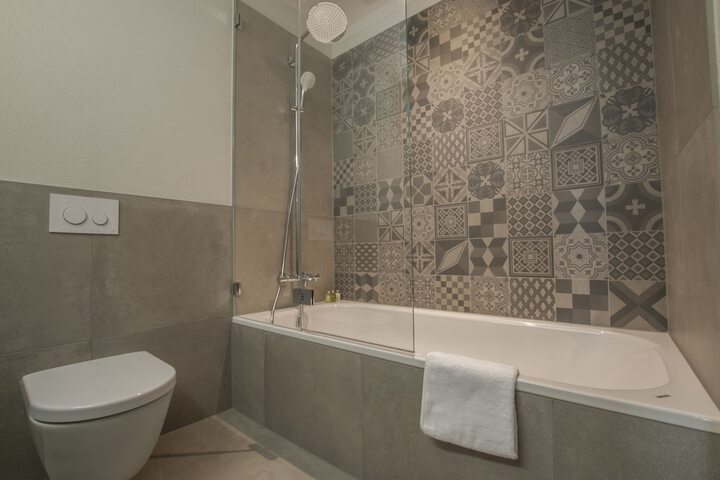 Room 20 of 36