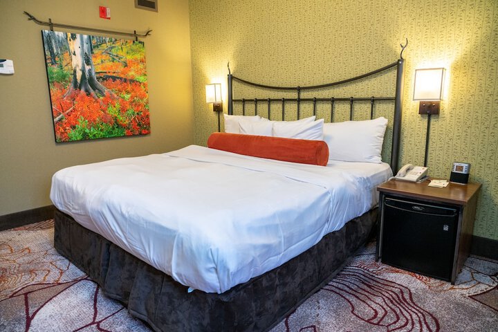 Room 16 of 72