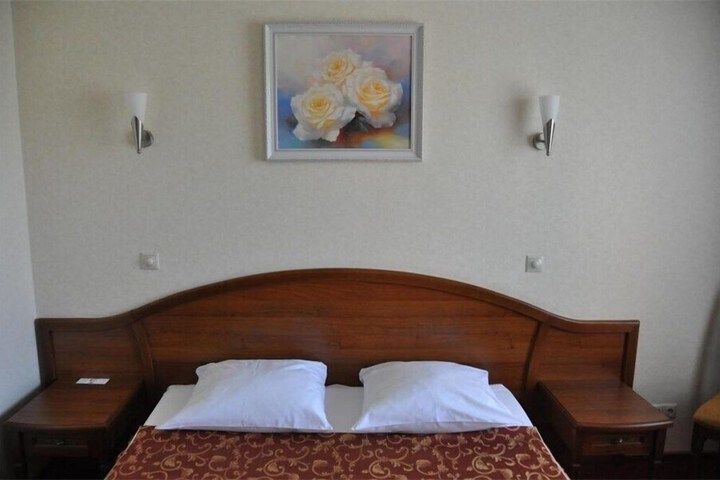 Room 5 of 23