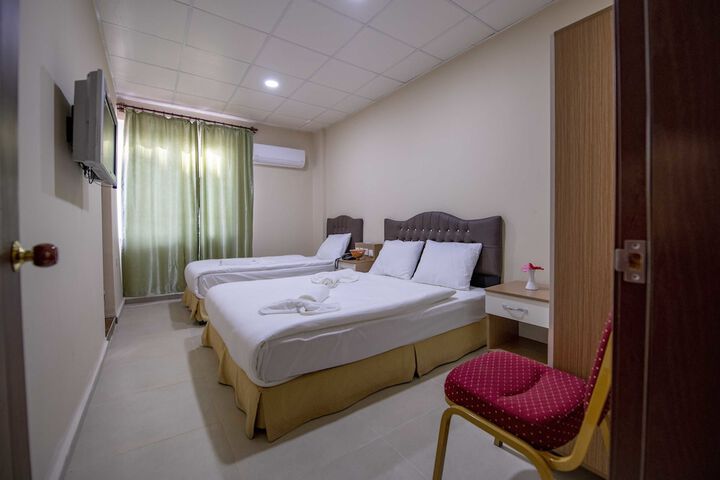 Room 28 of 45