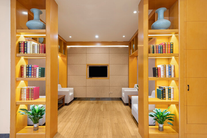 Hotel Interior 6 of 15