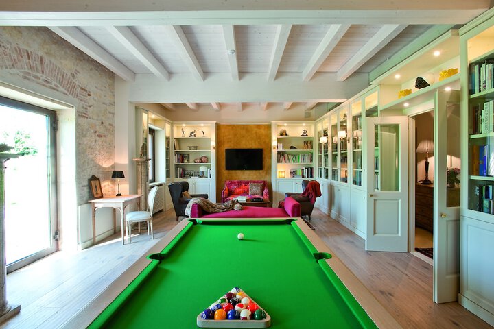 Hotel Interior 101 of 139