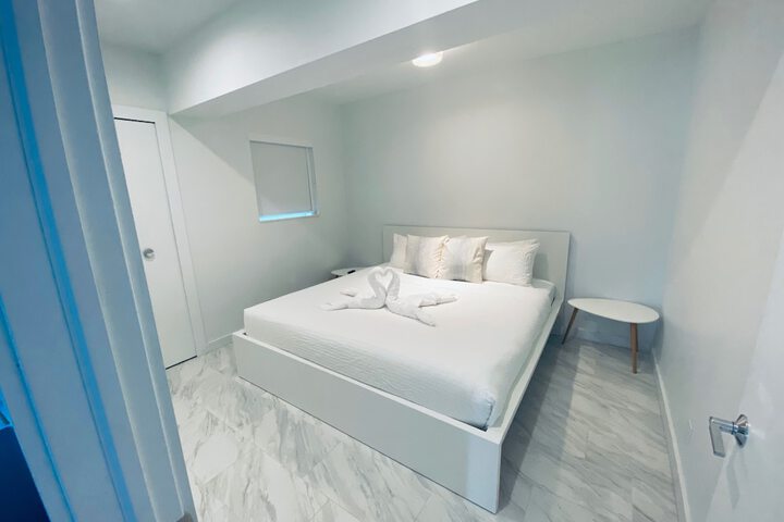 Room 58 of 174