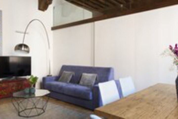 Room 6 of 21