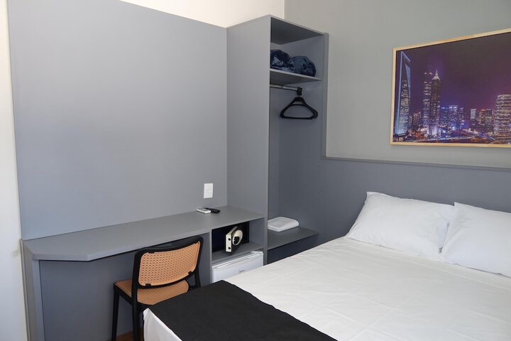 Room 34 of 111