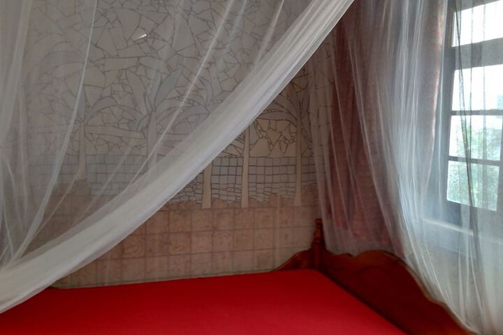 Room 16 of 109