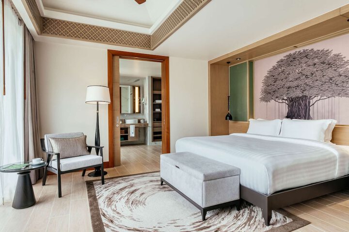Room 49 of 237
