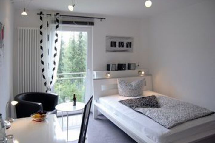Room 11 of 41