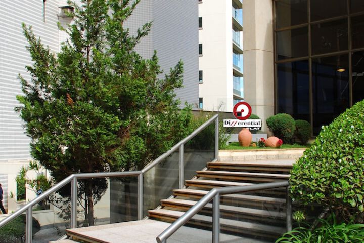 Hotel 33 of 40