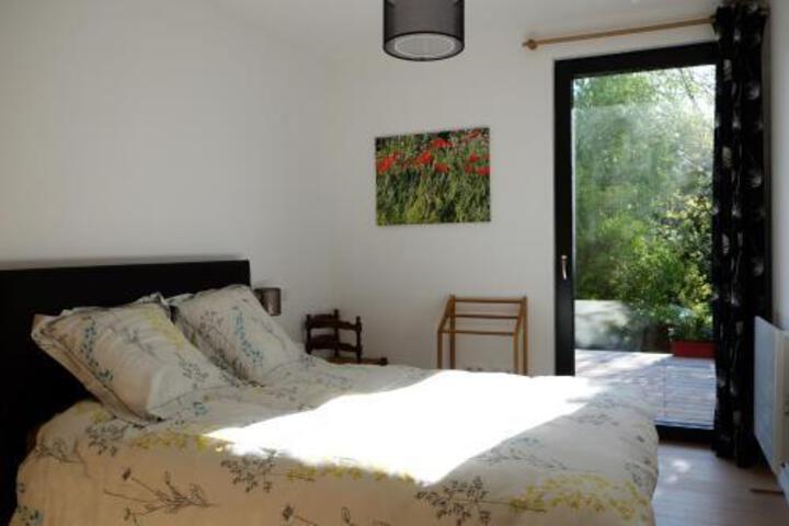 Room 2 of 14