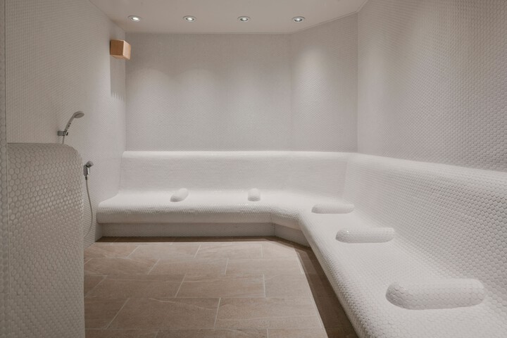 Spa 132 of 203