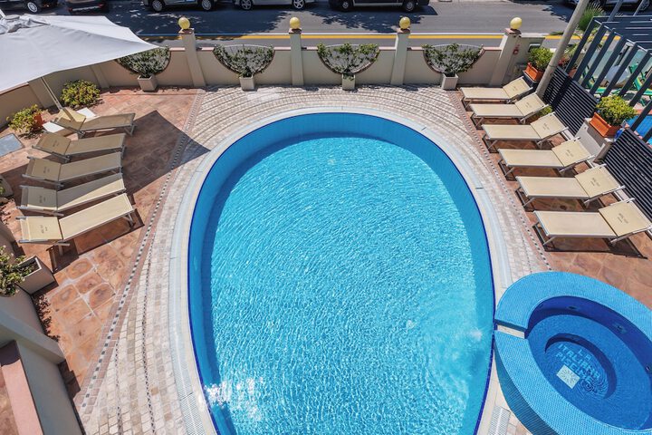 Hotel 76 of 77
