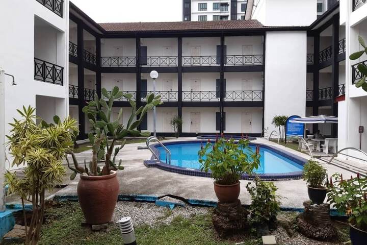 Hotel with Pool