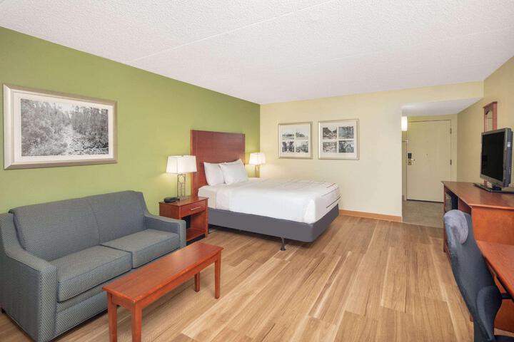 2 Queen Beds City Courtyard View (6 of 16)
